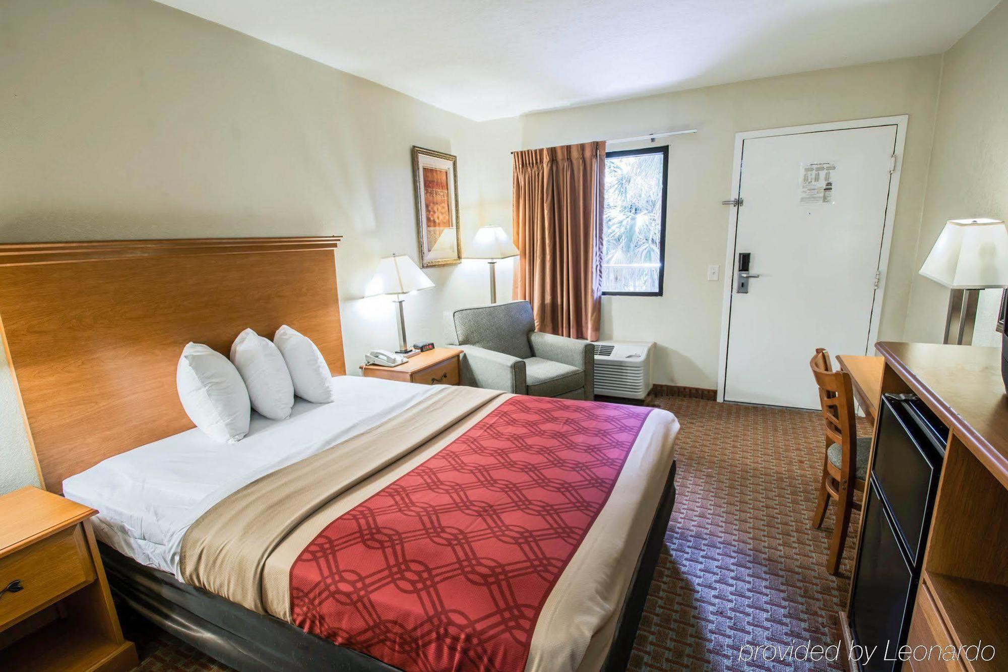 Quality Inn Atlantic Beach-Mayo Clinic Jax Area Экстерьер фото